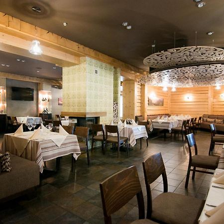 伊万诺-弗兰科夫斯克雷加斯公园酒店 外观 照片